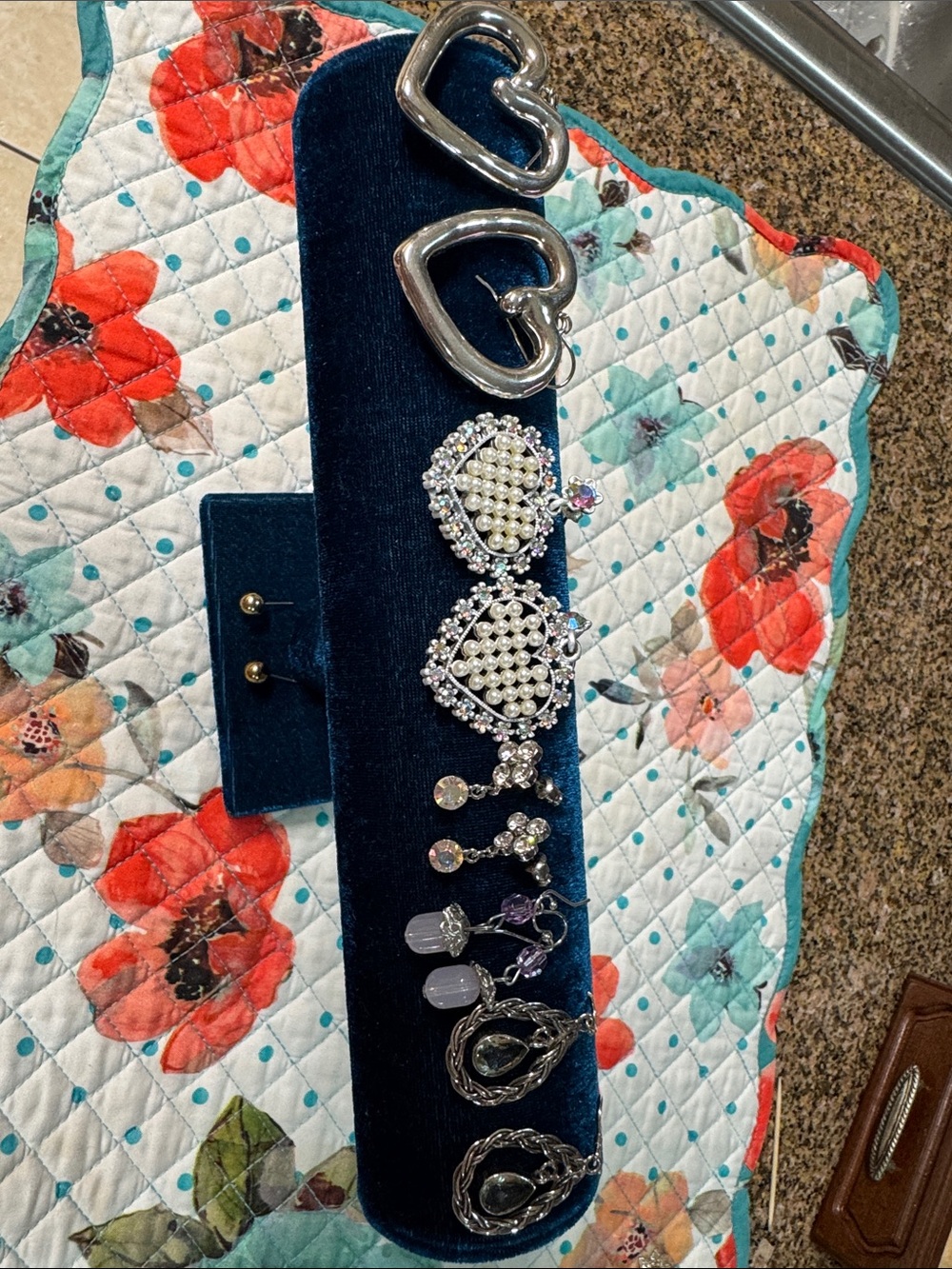Assorted earrings